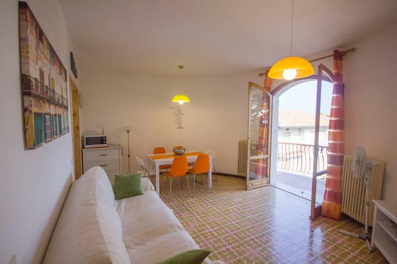 La Casetta Sul Lago Peschiera del Garda Italia